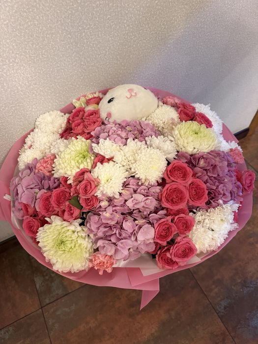 цветы свежие , торг есть 30 к