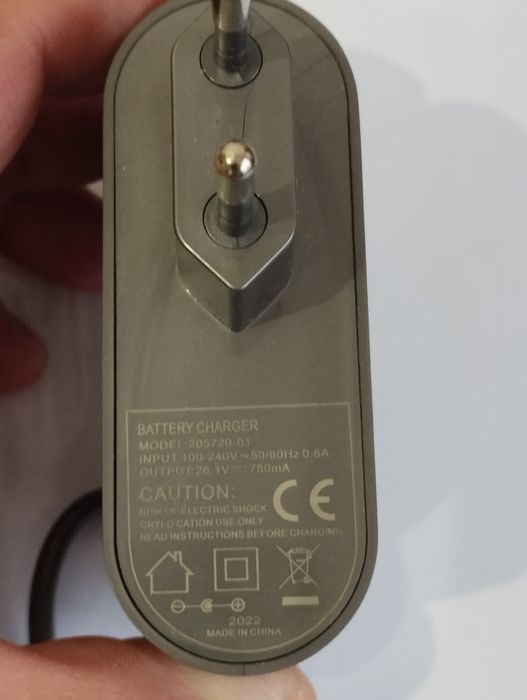 Încărcător dyson  26.1V  780mA