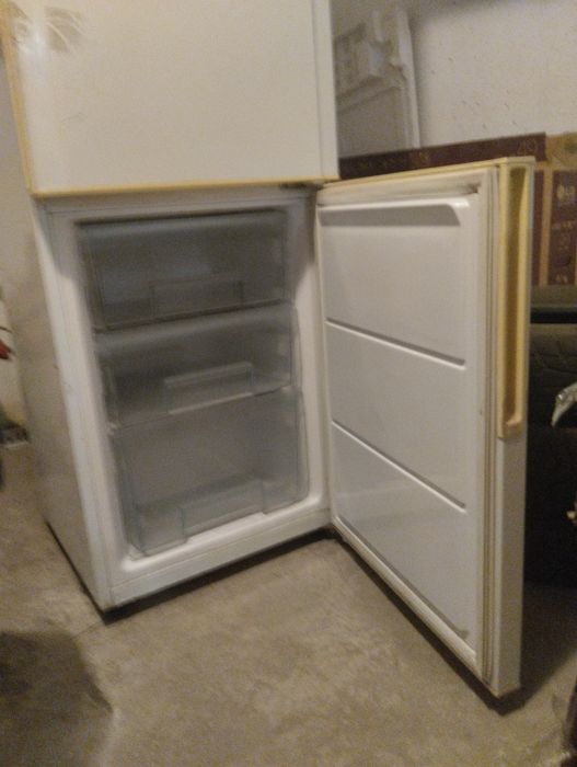 Холодильник SAMSUNG на продаже Б/У