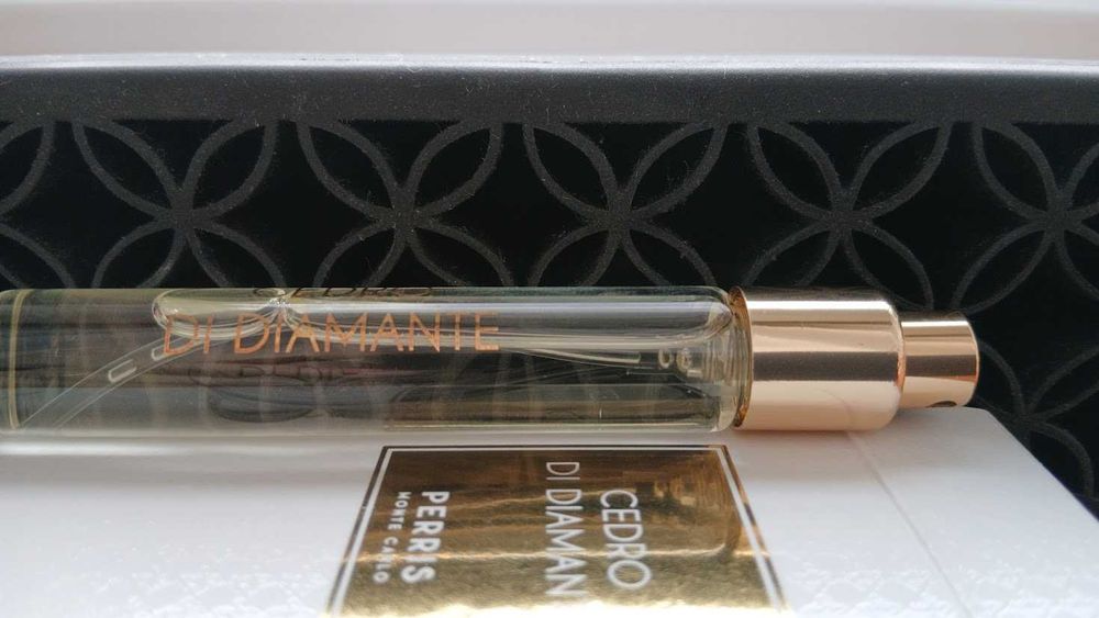 Parfum nisa Perris Monte Carlo Cedro di Diamante EdP 8 ml/7 ml