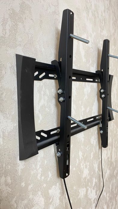 Кранштейн для тв