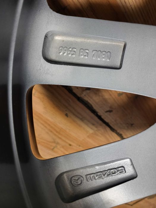 Mazda 18" 5x114,3 оригинални джанти Мазда