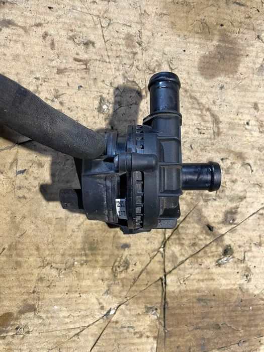 Водна Помпа 1EA965567A Volkswagen ID.3 E11 PRO