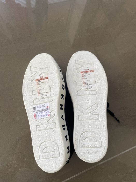 DKNY Дамски сникърси