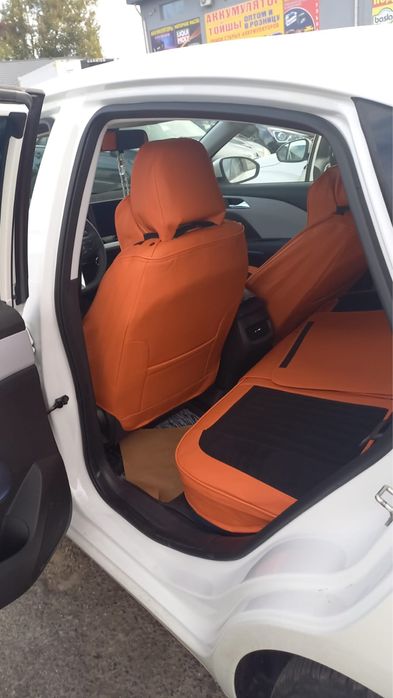 Чехол на монза почти новый