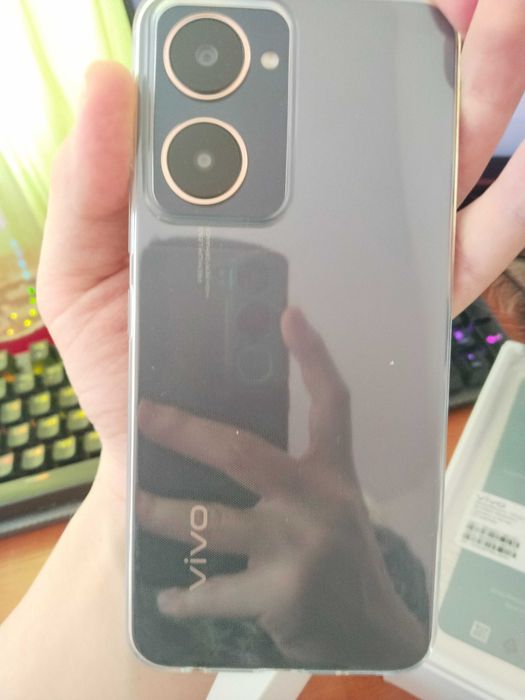 Vivo Y03 новый телефон