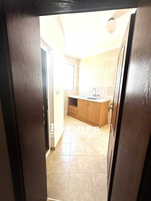 Продава се Едностаен апартамент в к.к. Слънчев бряг - 36 кв.м за 1195 €/кв.м - Снимка #1