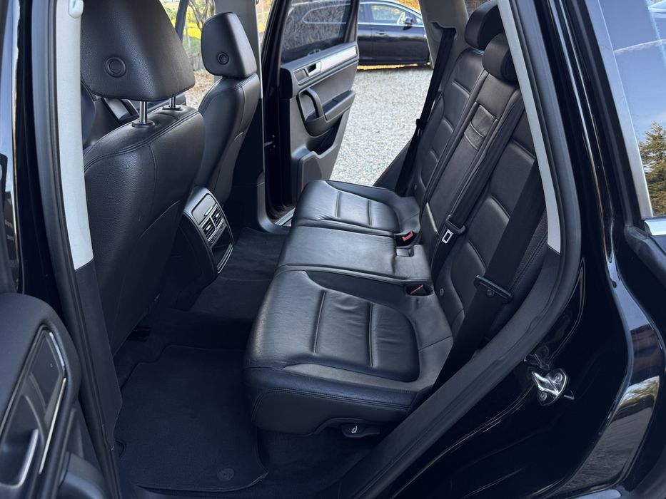 Vw touareg 2012 3.0D/245CP