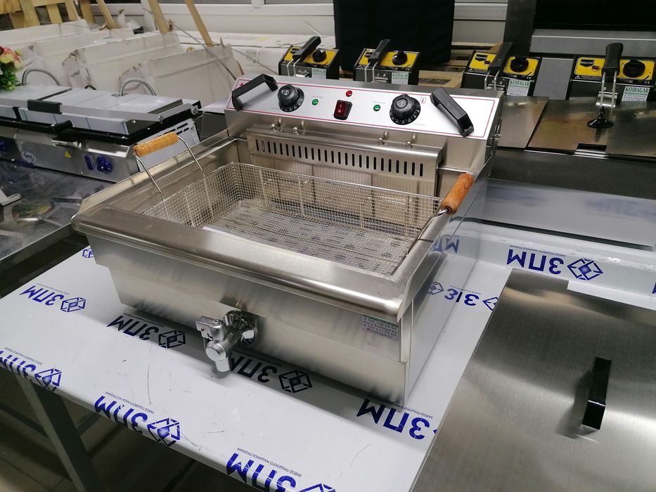 Чикен аппарат 20л с Краном