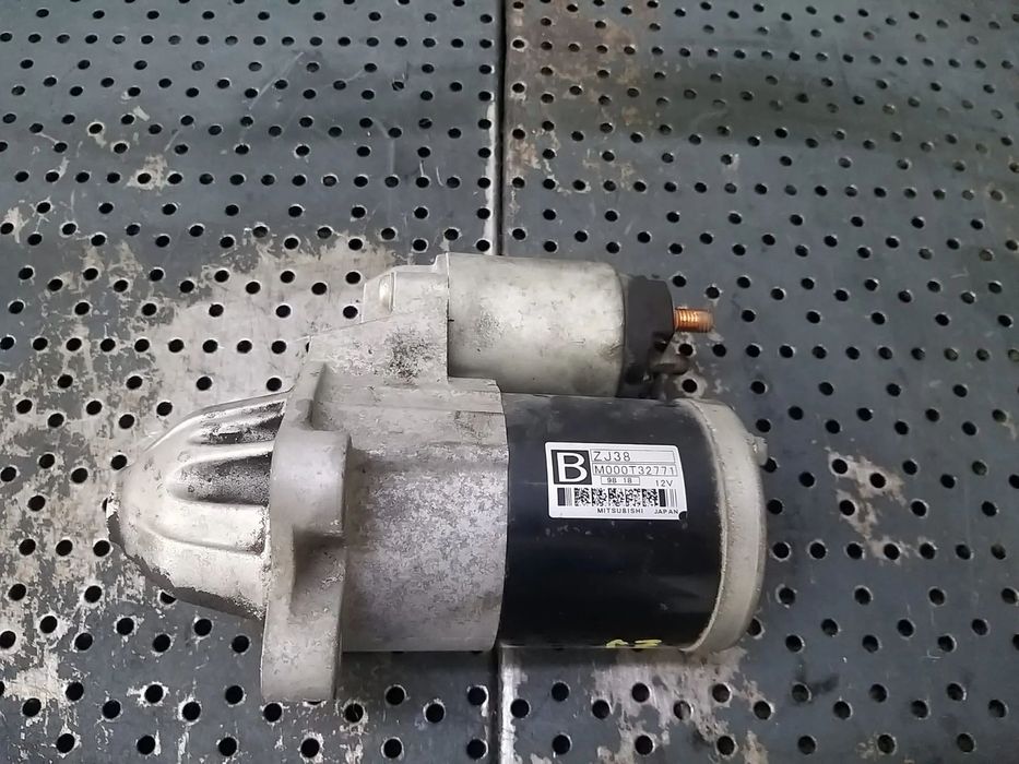 Electromotor 1.3 b mazda 2 m000t32771