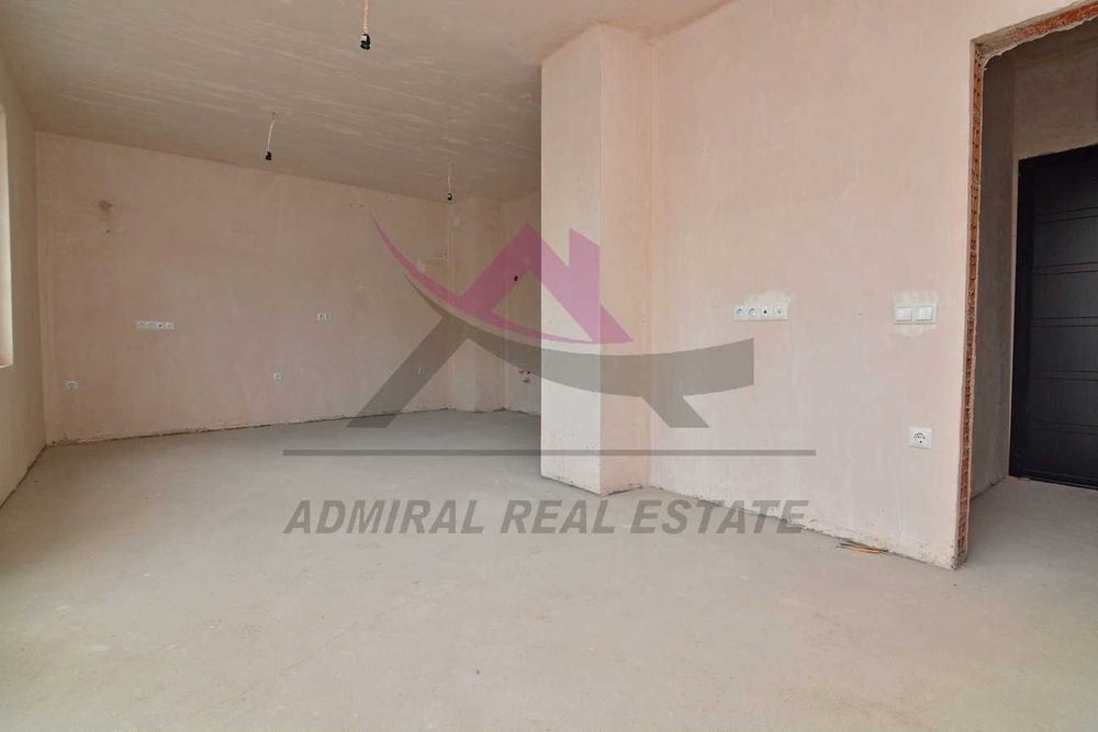 Продава се Многостаен апартамент в Варна, Цветен квартал - 132 кв.м за 1743 €/кв.м - Снимка #1