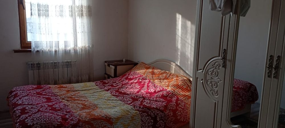 Уи сатылады поселок комсомолда