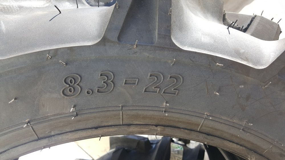 Cauciucuri noi 8.3-22 cu crampoane mari rare anvelope BKT cu garantie