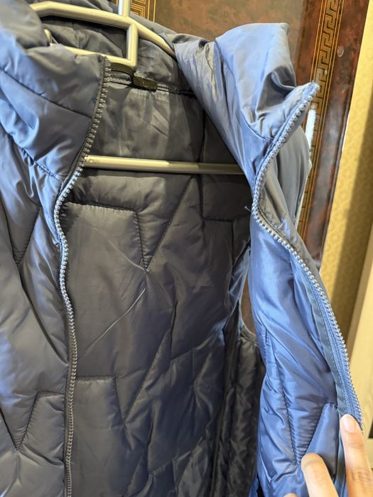 Продам женскую жилетку