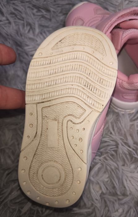 Adidași scai mărime 24