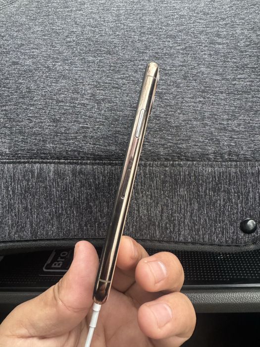 Iphoen 11 pro gold 256gb ideal KHA 84 yomkist aybi yo ishlidi hamasiii