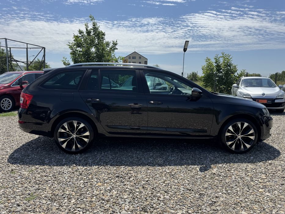 Skoda Octavia 1.6 Tdi Model 2015 LED Euro5 Navi Mare  Klimatronic
