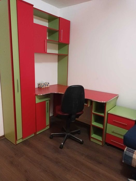 Inchiriez garsoniera pe Calea Moldovei
