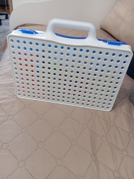 Забавна и креативна игра.