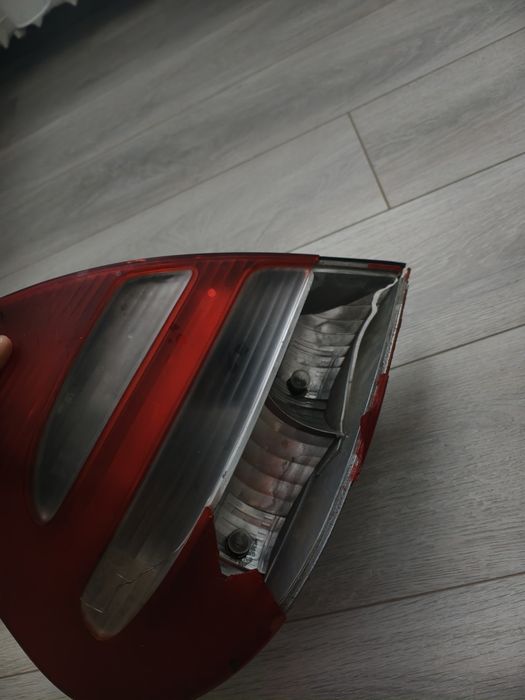 Задние фонари Mercedes w211