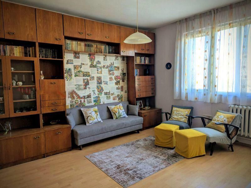 Двустаен апартамент в ж.к. Оборище.