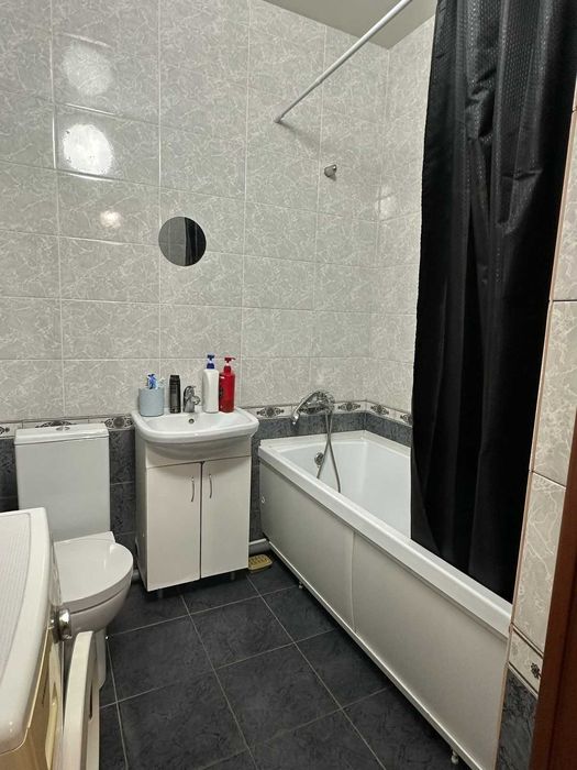 Продам 2-х комнатную квартиру в районе