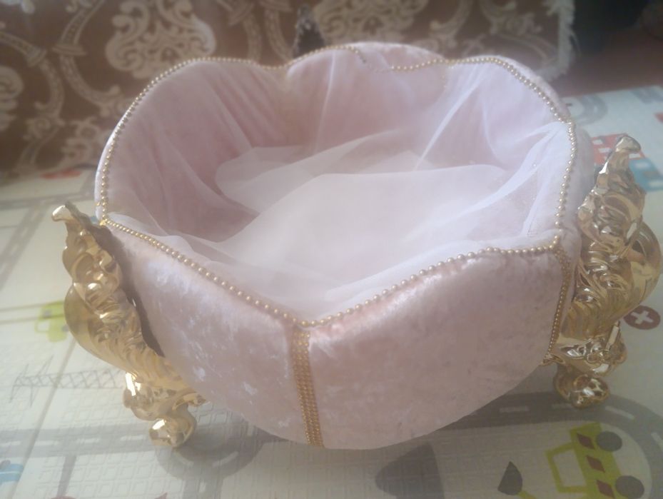 Продам корзина Тұсау кесер.Астанада тұр адресі.Лесная да.Срочно