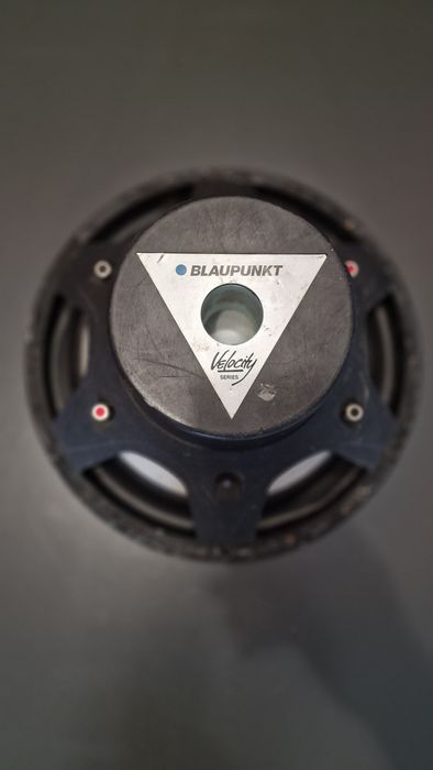 Бас тонколона Blaupunkt VW 380