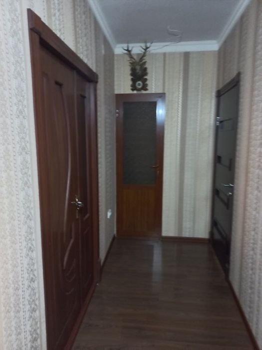 3 xonalik uy sotiladi.