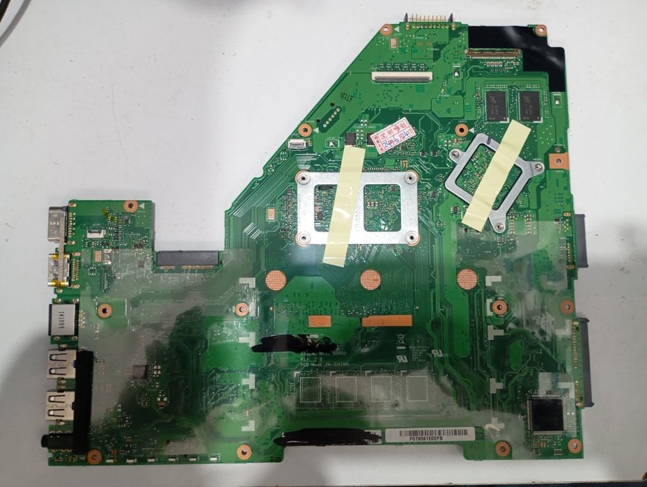 Продается для ноутбука ASUS X552M , материнская плата