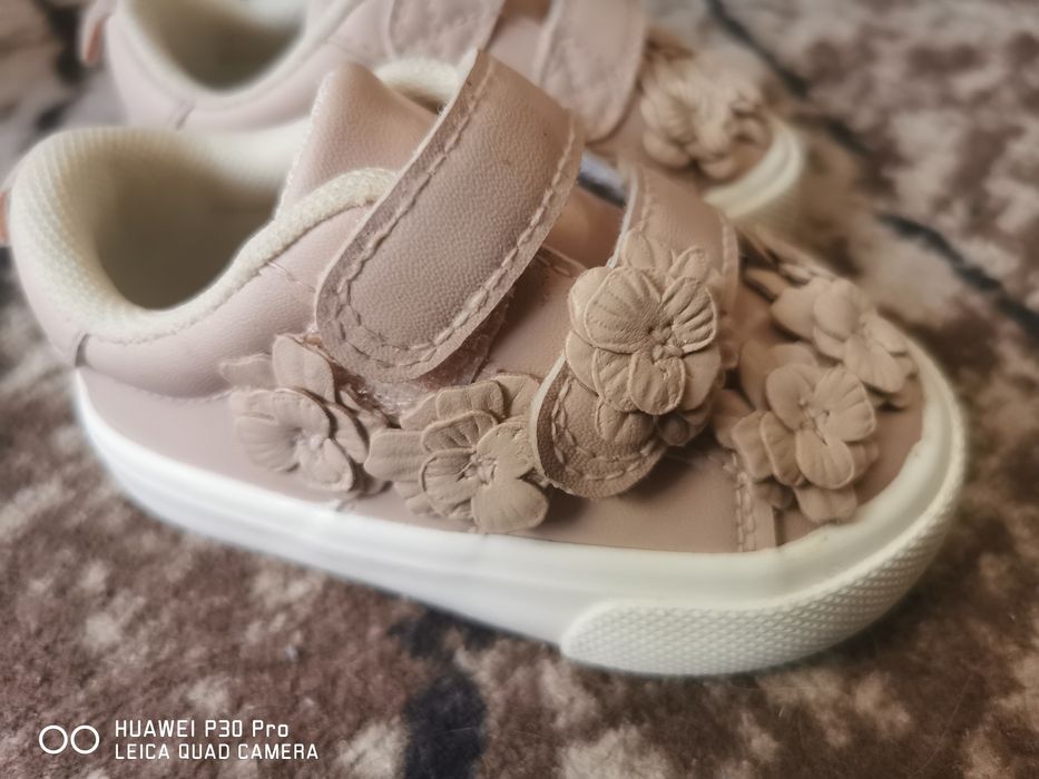 Бебешки обувки...