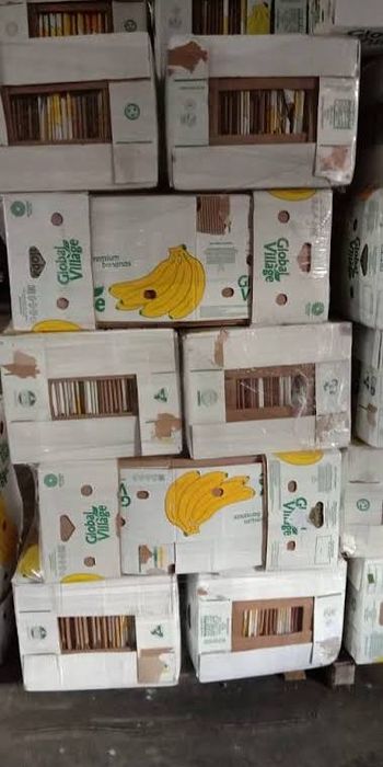 Банан каробки, чисто под банан