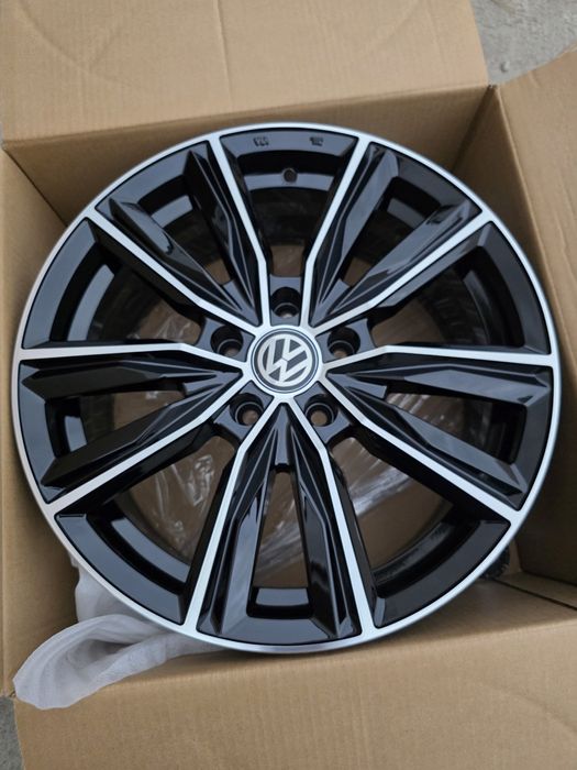 Jante de aliaj pentru vw pe 17 marca silver line model Akron