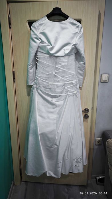 Подарявам сватбена/булченска рокля