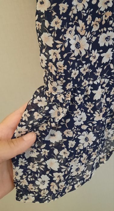 Нова рокля р-р 42