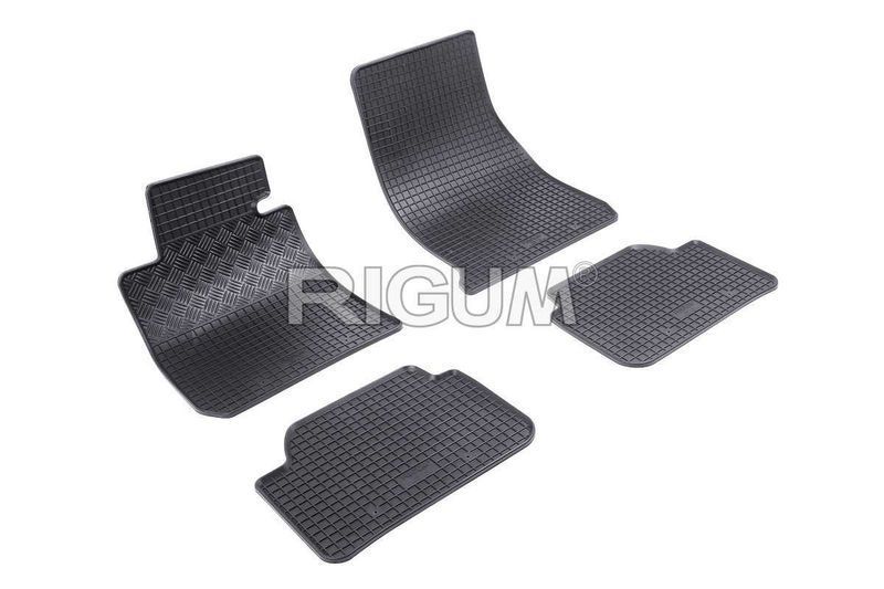 Гумени стелки или багажник BMW 1 F20 F21 от 2011 до 2019г.