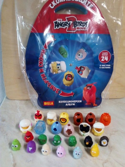 Комплекти от 24 скокльовци Енгри Бърдс и 20 Топчета Супергерои