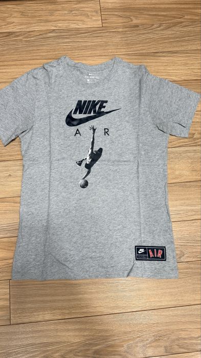 Тениска с къс ръкав Nike Air