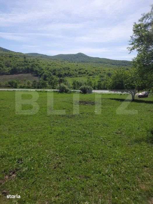 Teren intravilan de vanzare, 28 de ari, zona Herina, Bistrita