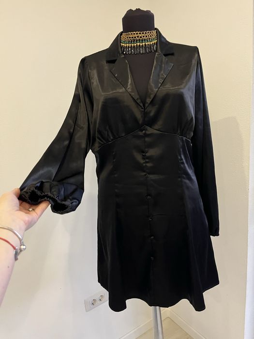 Rochie sarin femei - marimea L mic defect (un fir tras)