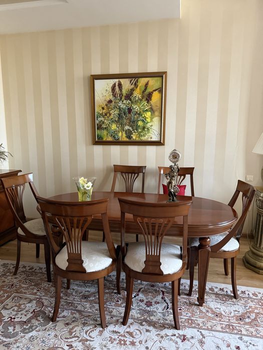 Итальянский стол и стулья