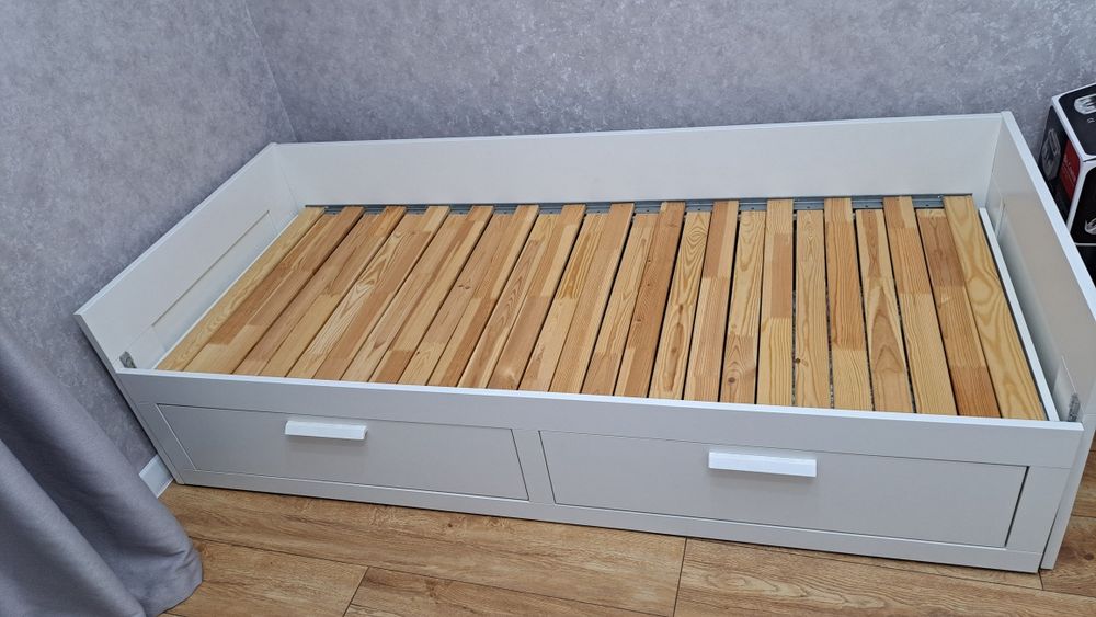 Кровать Икея .раздвижная