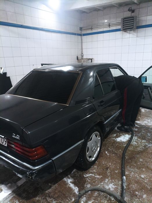 Продам Мерседес 190
