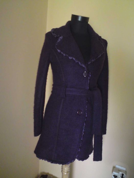 Palton mov absolut fabulos, de calitate TRANSPORT GRATUIT