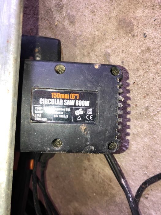 циркуляр Wickes 800 W 150 мм