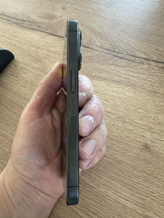 Iphone 15 pro 128 gb Esim