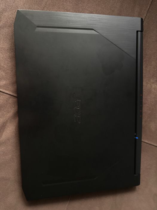 Продаю игровой ноутбук Acer Nitro 5