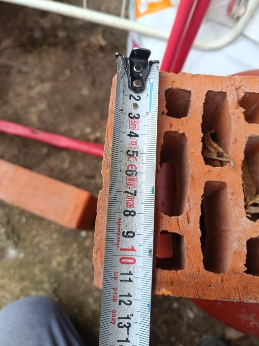 Тухли Единични и Коминни тела