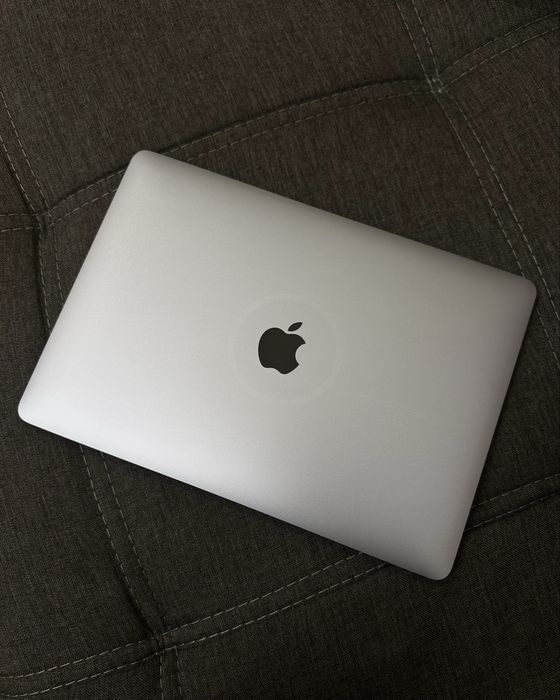 Macbook Air 2020