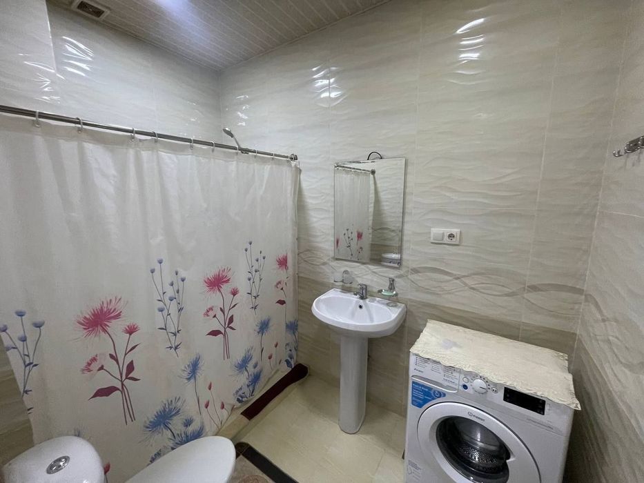 Sergeli tumani  Sergeli 2- Metro bekati yonida kvartira